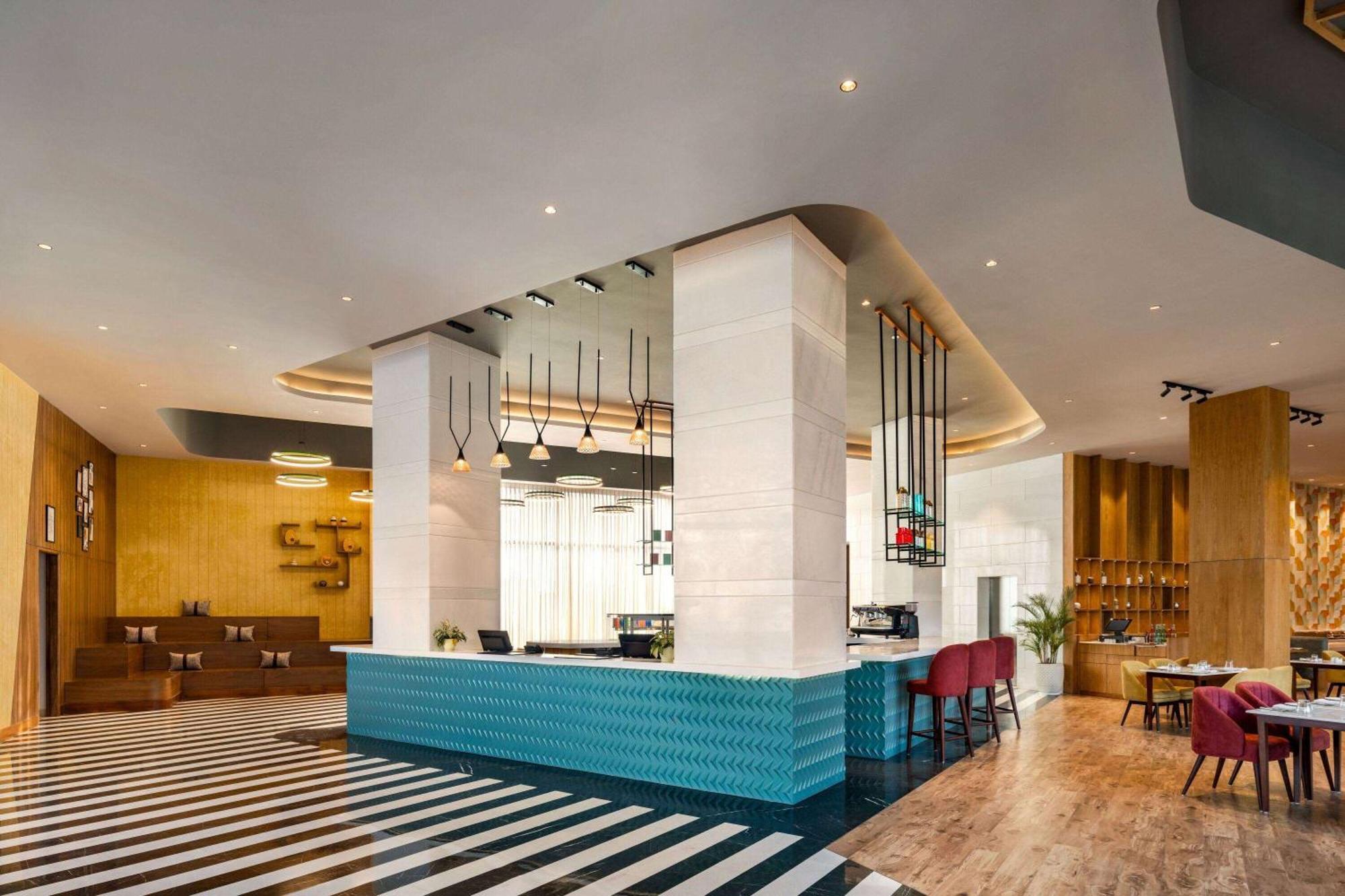 Ramada Encore By Wyndham Amritsar Airport Exterior photo